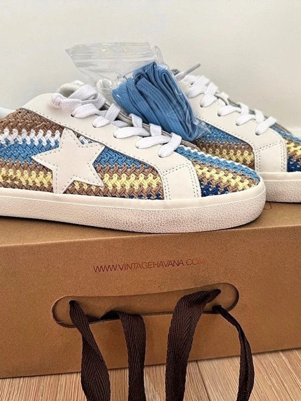 Vintage Havana Flair 46 Blue/Brown Crochet Multi Sneaker Sneakers